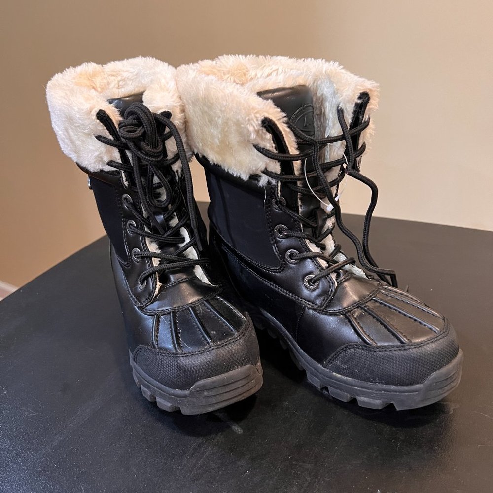 Lugz boots size 4.5 black boots